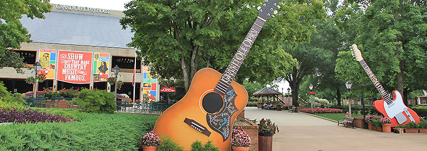 Motorcycle Tours Bluegrass Wonders, Grand Ole Opry House