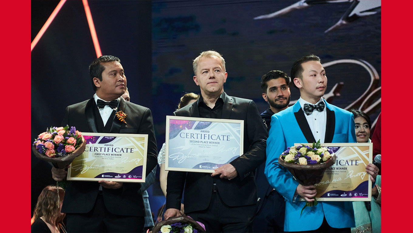 Tino Eisbrenner und Zara gewinnen Platz 2 beim Internationalen Musikfestival "Weg nach Yalta"